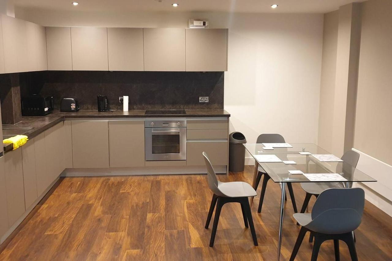 Stunning 2-Bed Apartment In Manchester City Centre Luaran gambar